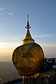 Myanmar - Kyaikhtiyo Pagoda, the Golden Rock 